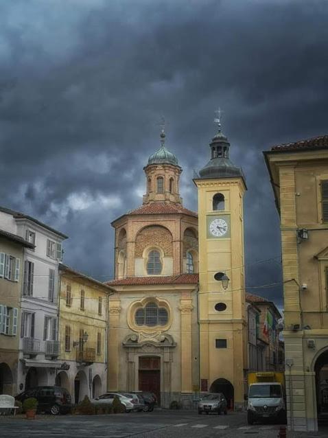 Astixio San Damiano dʼAsti Exterior foto